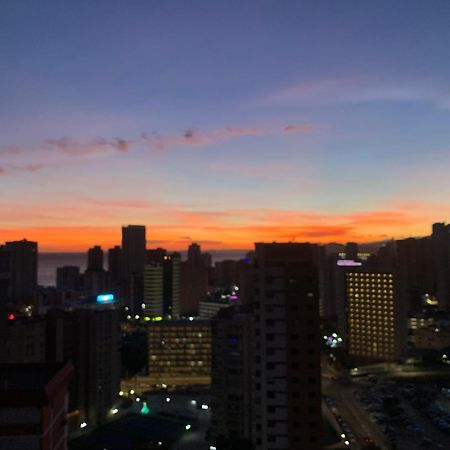 Sunshine Apartament Apartment เบนิดอร์ม ภายนอก รูปภาพ