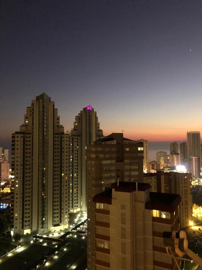 Sunshine Apartament Apartment เบนิดอร์ม ภายนอก รูปภาพ
