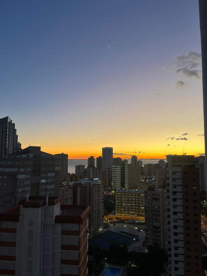 Sunshine Apartament Apartment เบนิดอร์ม ภายนอก รูปภาพ