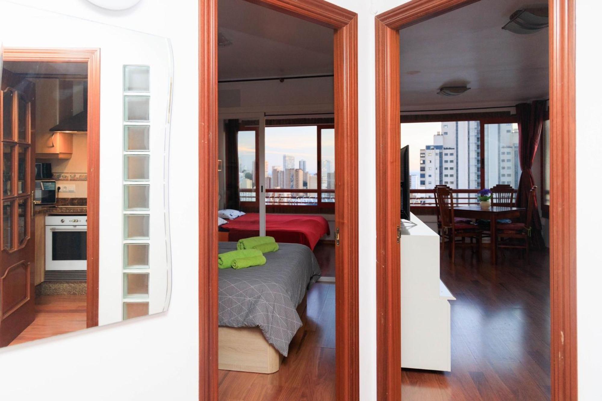 Sunshine Apartament Apartment เบนิดอร์ม ภายนอก รูปภาพ